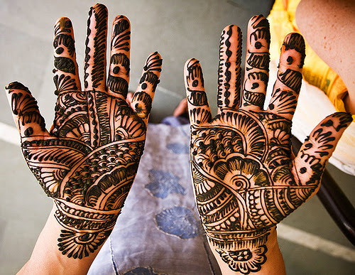 50 Simple and Attractive Mehndi Designs for Hands