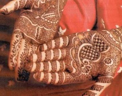 50 Simple and Attractive Mehndi Designs for Hands