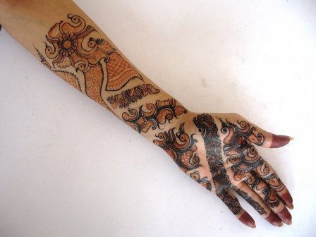 50 Simple and Attractive Mehndi Designs for Hands