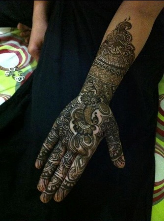 50 Simple and Attractive Mehndi Designs for Hands