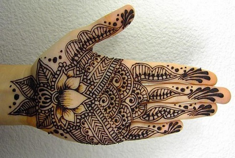 50 Simple and Attractive Mehndi Designs for Hands