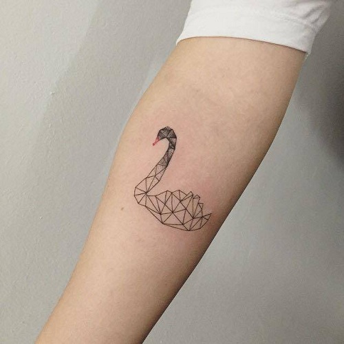 9 Awesome Swan Tattoo Design Ideas With Meaning