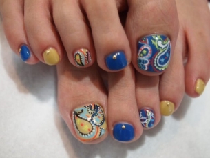 Crafty Pedicure Nail Art Designs