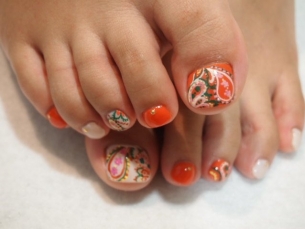 Crafty Pedicure Nail Art Designs