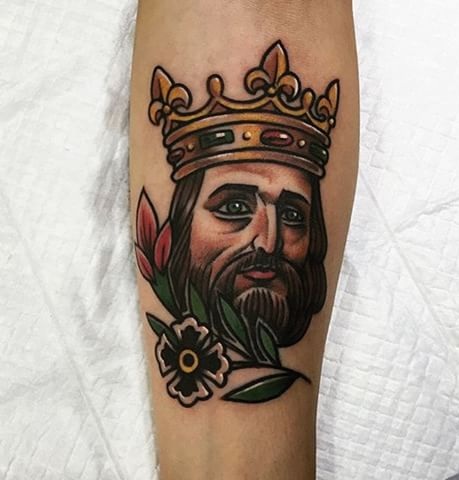 15 Stylish and Best King Tattoo Designs with Pictures
