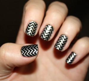 9 Best Silver Nail Art Designs
