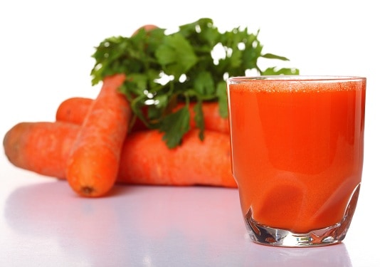 16 Nourishing Fruit And Vegetable Juices For Hair Growth!