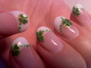 9 Best Shamrock Nail Art Designs