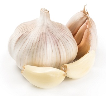Uses and Benefits of Garlic for Dandruff