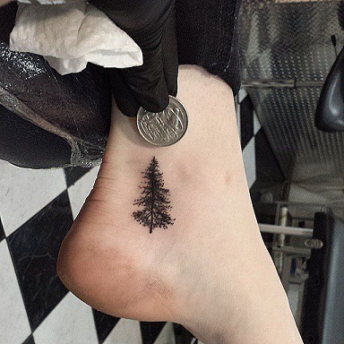 25 Best Tree Tattoo Designs with Meanings