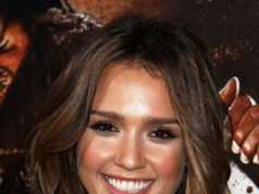 Top 9 Jessica Alba Hairstyles