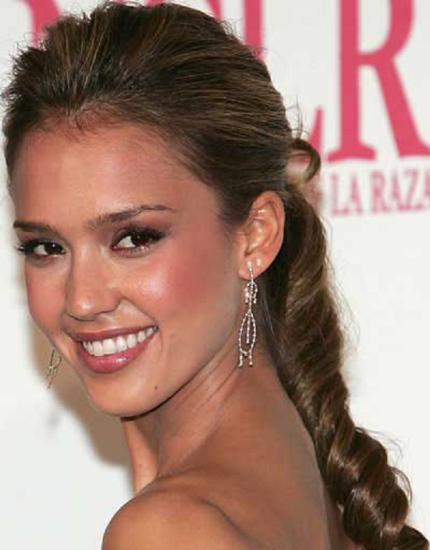 Top 9 Jessica Alba Hairstyles