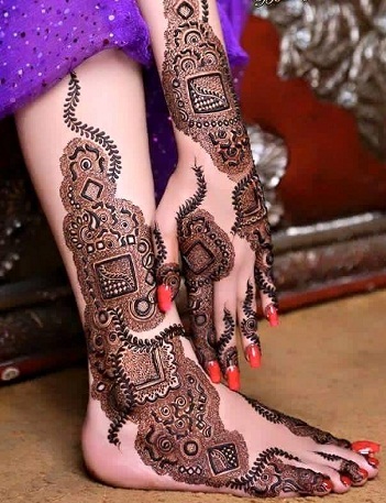 15+ Stylish Foot Mehndi Designs for Your Pretty Feet