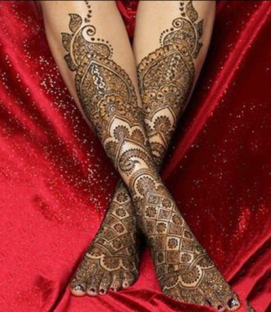 15+ Stylish Foot Mehndi Designs for Your Pretty Feet