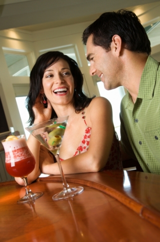 5 Time-Tested Flirting Tricks for Girls