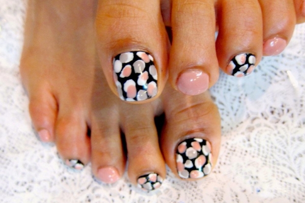 Pedicure Nail Art Designs for Fall