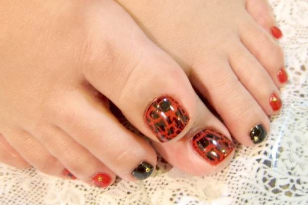 Pedicure Nail Art Designs for Fall