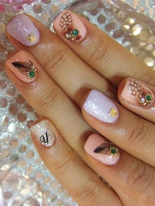 Flirty Nail Art Ideas for Winter