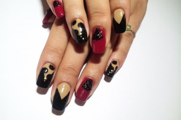 Simple Must Try Nail Art Ideas