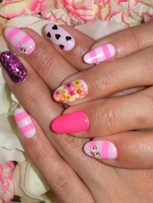 Flirty Fun Nail Art Designs for Summer