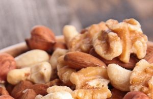 9 Best and Healthy Snacks for Weight Loss