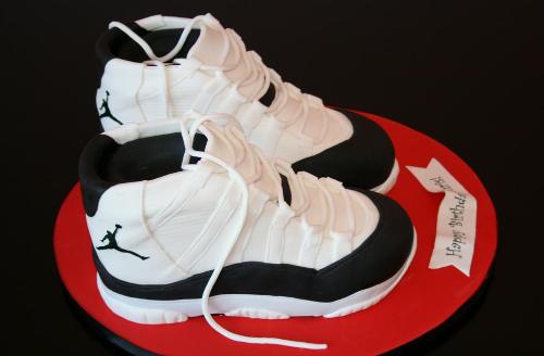 80 Trending Birthday Cake Designs for Men, Women &#038; Children