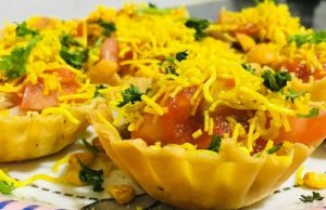 Street Foods in Lucknow: The Yummiest Street Delicacies you Need to try