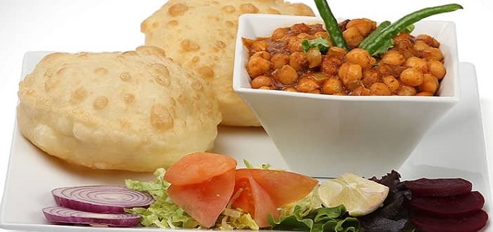Street Food Places in Chandigarh: 10 Best Street Foods in Chandigarh
