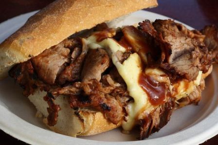 9 Most Popular Street Foods in USA That are Healthy